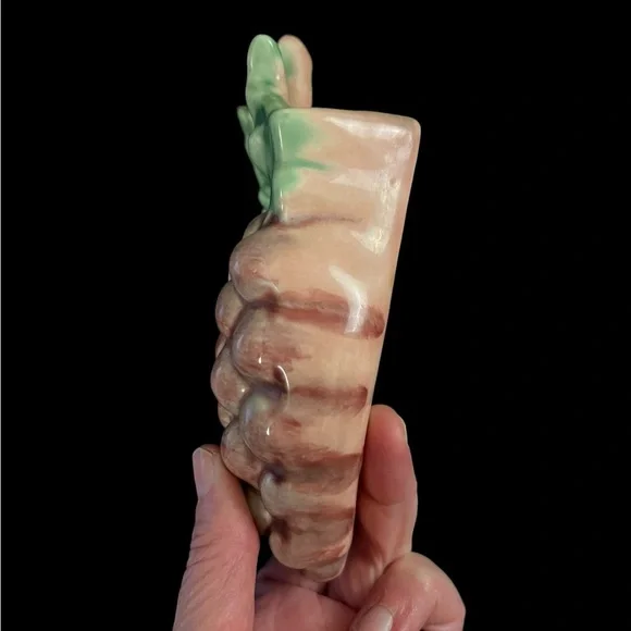 Vintage Grape Cluster Wall Pocket 3D Ceramic Grape Bunch With Leaves Grandma - Picture 7 of 7